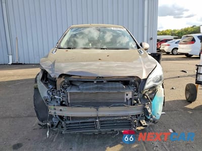 Piąte zdjęcie samochodu w środku: 2019 BUICK ENVISION PREFERRED VIN:LRBFXBSA2KD010031 - miniatura