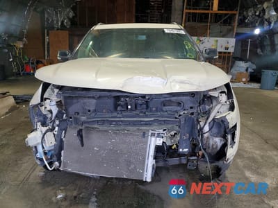 Piąte zdjęcie samochodu w środku: 2018 FORD EXPLORER XLT VIN:1FM5K8D83JGA50250 - miniatura