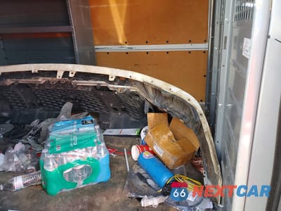 Zdjęcie 11 z 13 samochodu: 2018 NISSAN NV2500 UTILITY / SERVICE VAN VIN:1N6BF0KY3JN801095 - miniatura