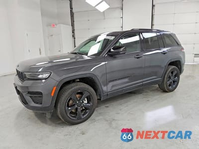 2025 JEEP GRAND CHEROKEE LAREDO 1C4RJHAG8SC362206 - główne zdjęcie licytacji z USA - miniatura