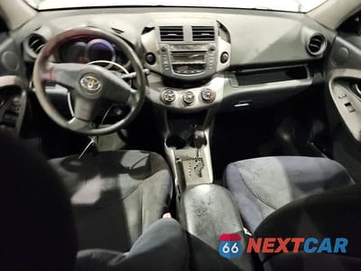 Zdjęcie 8 z 11 samochodu: 2007 TOYOTA RAV4 SPORT VIN:JTMZD32V776040718 - miniatura