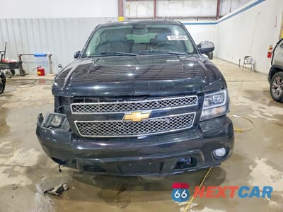 Piąte zdjęcie samochodu w środku: 2008 CHEVROLET SUBURBAN K1500 LS VIN:3GNFK16398G172716 - miniatura