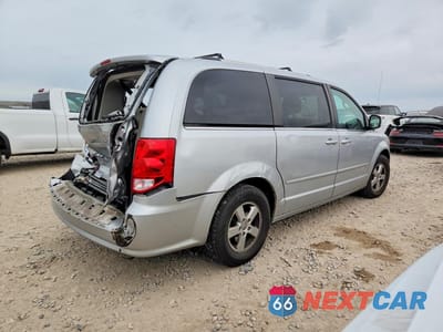 Trzecie zdjęcie samochodu z tyłu: 2011 DODGE GRAND CARAVAN CREW VIN:2D4RN5DG1BR660329 - miniatura