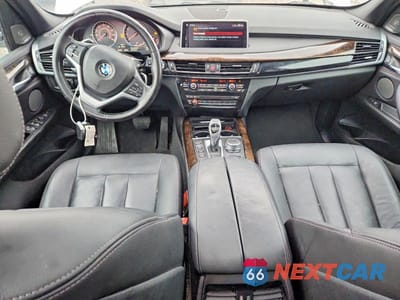 Zdjęcie 8 z 12 samochodu: 2018 BMW X5 XDRIVE35I VIN:5UXKR0C54JL074672 - miniatura