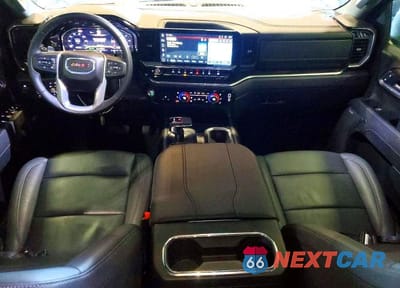 Zdjęcie 8 z 11 samochodu: 2025 GMC SIERRA K1500 SLT VIN:3GTUUDE86SG324399 - miniatura