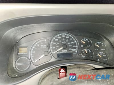 Zdjęcie 9 z 14 samochodu: 2001 GMC YUKON XL K1500 VIN:1GKFK16T41J308154 - miniatura