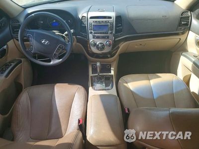 Zdjęcie 8 z 13 samochodu: 2010 HYUNDAI SANTA FE GLS VIN:5NMSG3AB2AH395189 - miniatura
