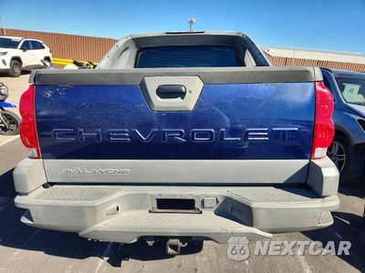 Zdjęcie 6 z 12 samochodu: 2002 CHEVROLET AVALANCHE C1500 VIN:3GNEC13T52G285504 - miniatura