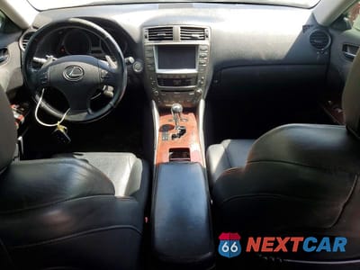 Zdjęcie 8 z 11 samochodu: 2008 LEXUS IS 350 BASE VIN:JTHBE262385021095 - miniatura