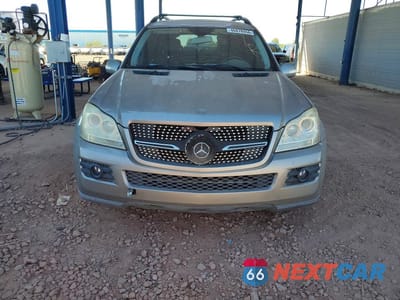 Piąte zdjęcie samochodu w środku: 2007 MERCEDES-BENZ GL 450 4MATIC VIN:4JGBF71E47A229162 - miniatura