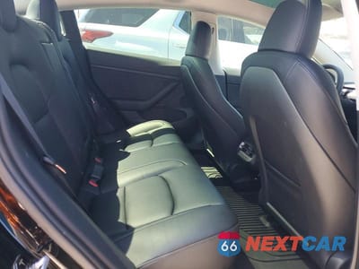 Zdjęcie 11 z 14 samochodu: 2023 TESLA MODEL 3 VIN:5YJ3E1ECXPF586063 - miniatura