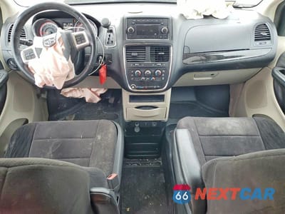Zdjęcie 8 z 13 samochodu: 2013 DODGE GRAND CARAVAN SXT VIN:2C4RDGCG9DR771212 - miniatura