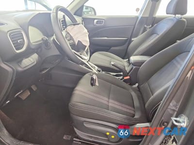Zdjęcie 7 z 13 samochodu: 2025 HYUNDAI VENUE SEL VIN:KMHRC8A30SU391454 - miniatura