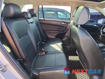 Zdjęcie 11 z 12 samochodu: 2019 VOLKSWAGEN TIGUAN SE VIN:3VV2B7AX7KM051701 - miniatura