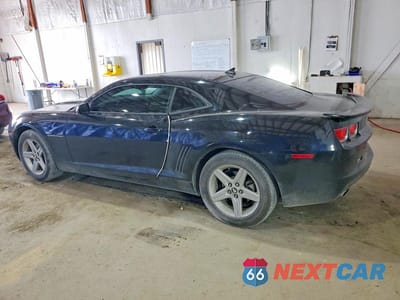 Drugie zdjęcie samochodu z przodu: 2011 CHEVROLET CAMARO LS VIN:2G1FE1ED1B9124390 - miniatura