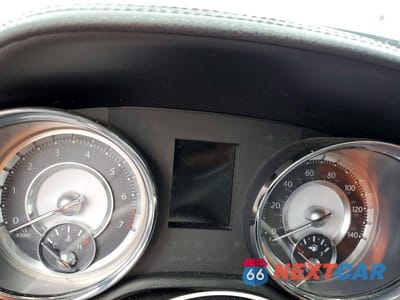 Zdjęcie 9 z 12 samochodu: 2012 CHRYSLER 300 LIMITED VIN:2C3CCACG0CH250121 - miniatura