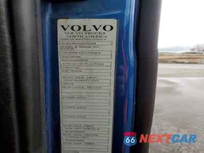 Zdjęcie 10 z 10 samochodu: 2016 VOLVO VNL SEMI TRUCK VIN:4V4NC9EG4GN931478 - miniatura