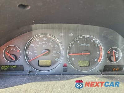 Zdjęcie 9 z 13 samochodu: 2010 VOLVO XC90 3.2 VIN:YV4982CY0A1545895 - miniatura