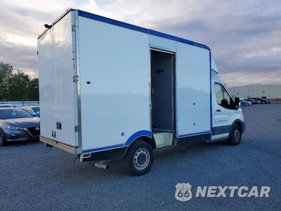Trzecie zdjęcie samochodu z tyłu: 2020 FORD TRANSIT DELIVERY TRUCK VIN:1FDBW5Z88LKB24941 - miniatura
