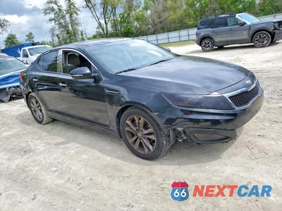 Czwarte zdjęcie samochodu z boku: 2012 KIA OPTIMA EX VIN:5XXGN4A70CG025583 - miniatura