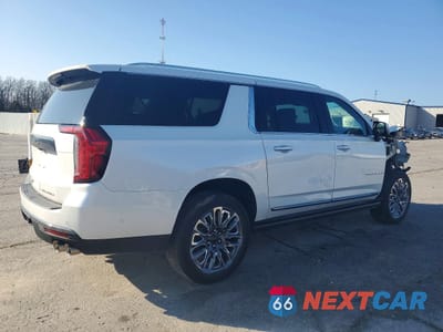 Trzecie zdjęcie samochodu z tyłu: 2023 GMC YUKON XL DENALI ULTIMATE VIN:1GKS2KKL4PR201979 - miniatura
