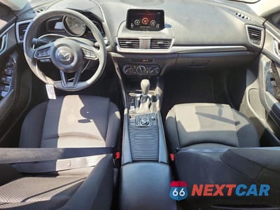 Zdjęcie 8 z 11 samochodu: 2017 MAZDA 3 SPORT VIN:3MZBN1U72HM145876 - miniatura