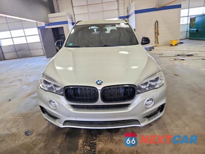 Piąte zdjęcie samochodu w środku: 2015 BMW X5 XDRIVE35I VIN:5UXKR0C58F0K67500 - miniatura