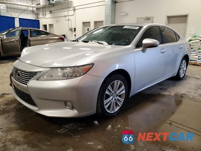 2013 LEXUS ES 350 BASE JTHBK1GG4D2019350 - główne zdjęcie licytacji z USA - miniatura