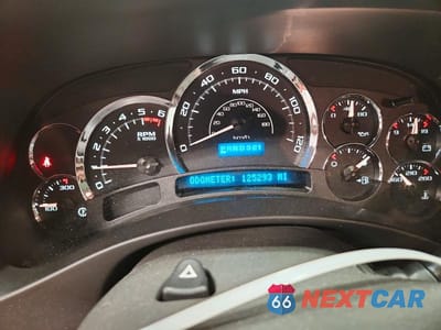 Zdjęcie 9 z 12 samochodu: 2005 CADILLAC ESCALADE LUXURY VIN:1GYEK63N25R100883 - miniatura