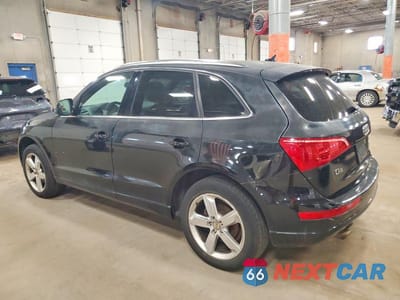 Drugie zdjęcie samochodu z przodu: 2010 AUDI Q5 PREMIUM PLUS VIN:WA1LKAFP9AA085749 - miniatura