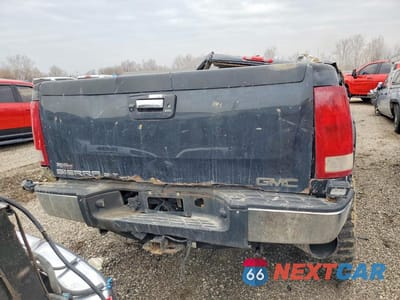 Zdjęcie 6 z 12 samochodu: 2010 GMC SIERRA K3500 SLT VIN:1GT4K4B63AF109894 - miniatura