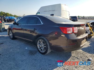 Drugie zdjęcie samochodu z przodu: 2015 CHEVROLET MALIBU 1LT VIN:1G11C5SL1FF315016 - miniatura