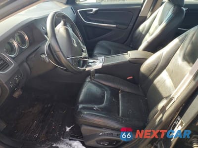 Zdjęcie 7 z 11 samochodu: 2012 VOLVO S60 T5 VIN:YV1622FS7C2144625 - miniatura