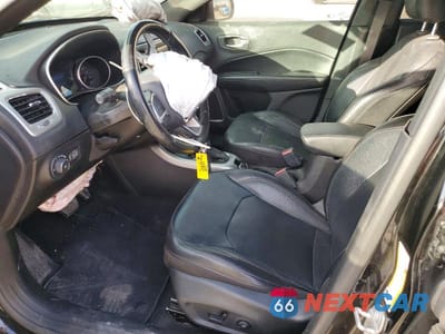 Zdjęcie 7 z 12 samochodu: 2020 JEEP COMPASS LIMITED VIN:3C4NJDCB5LT208910 - miniatura