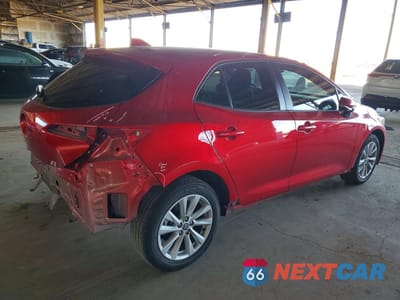 Trzecie zdjęcie samochodu z tyłu: 2024 TOYOTA COROLLA HATCHBACK SE VIN:JTND4MBE3R3218513 - miniatura