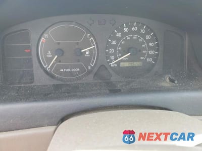 Zdjęcie 9 z 12 samochodu: 2000 TOYOTA COROLLA VE VIN:2T1BR12E9YC377165 - miniatura