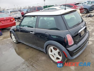 Drugie zdjęcie samochodu z przodu: 2003 MINI COOPER VIN:WMWRC33403TC39761 - miniatura
