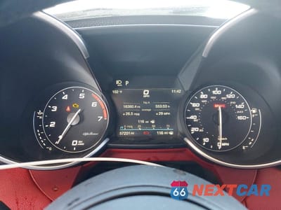 Zdjęcie 9 z 11 samochodu: 2021 ALFA ROMEO GIULIA SPORT VIN:ZARFAMAN5M7647229 - miniatura