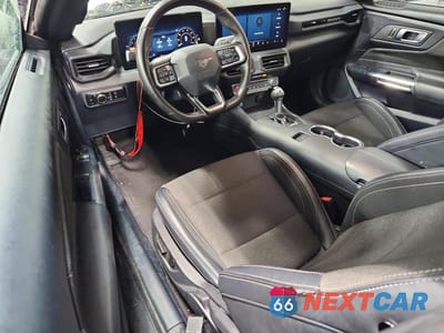 Zdjęcie 8 z 12 samochodu: 2024 FORD MUSTANG VIN:1FA6P8TH0R5106685 - miniatura