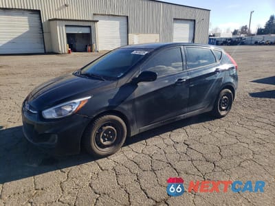 2017 HYUNDAI ACCENT SE KMHCT5AE2HU312719 - główne zdjęcie licytacji z USA - miniatura