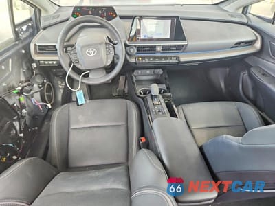 Zdjęcie 8 z 13 samochodu: 2025 TOYOTA PRIUS XLE VIN:JTDACAAU6S3057503 - miniatura