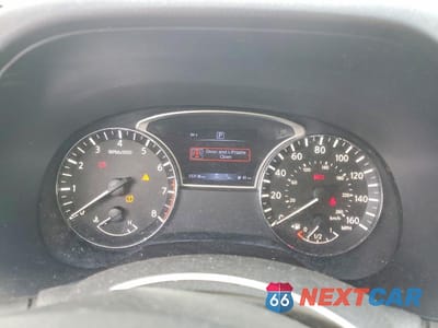 Zdjęcie 9 z 13 samochodu: 2019 NISSAN PATHFINDER SV VIN:5N1DR2MN4KC643408 - miniatura