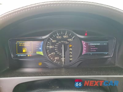 Zdjęcie 9 z 13 samochodu: 2011 LINCOLN MKX VIN:2LMDJ8JK2BBJ00129 - miniatura