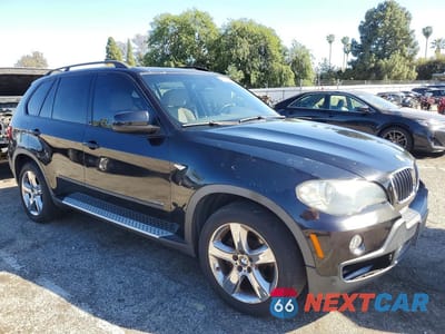 Czwarte zdjęcie samochodu z boku: 2008 BMW X5 3.0I VIN:5UXFE43508L031249 - miniatura