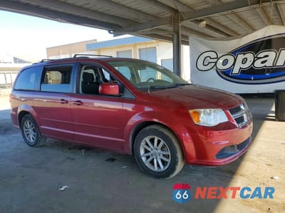 Czwarte zdjęcie samochodu z boku: 2015 DODGE GRAND CARAVAN SXT VIN:2C4RDGCG1FR630816 - miniatura