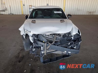 Piąte zdjęcie samochodu w środku: 2022 KIA STINGER GT-LINE VIN:KNAE35LD2N6105777 - miniatura
