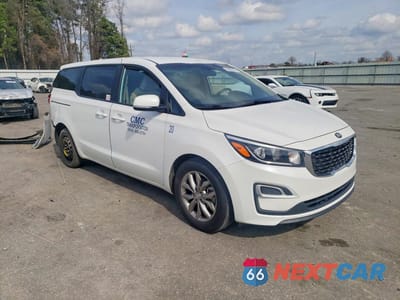 Czwarte zdjęcie samochodu z boku: 2020 KIA SEDONA LX VIN:KNDMB5C16L6619152 - miniatura
