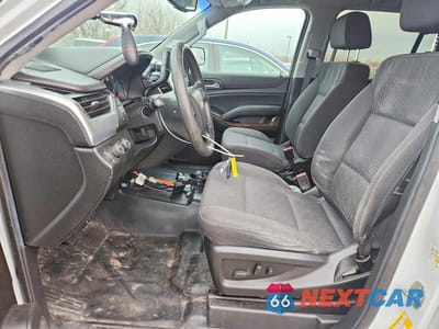 Zdjęcie 7 z 12 samochodu: 2019 CHEVROLET TAHOE POLICE VIN:1GNSKDEC1KR366603 - miniatura