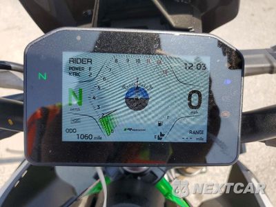 Zdjęcie 7 z 9 samochodu: 2025 KAWASAKI ZR900 T VIN:ML5ZRDT16SDA02532 - miniatura