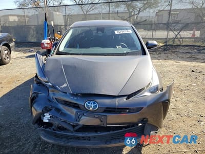 Piąte zdjęcie samochodu w środku: 2019 TOYOTA PRIUS LE VIN:JTDKARFU8K3099401 - miniatura